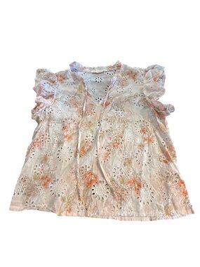 Eyelet Floral Flutter Sleeve Blouse in White and Peach Size Large Cottagecore